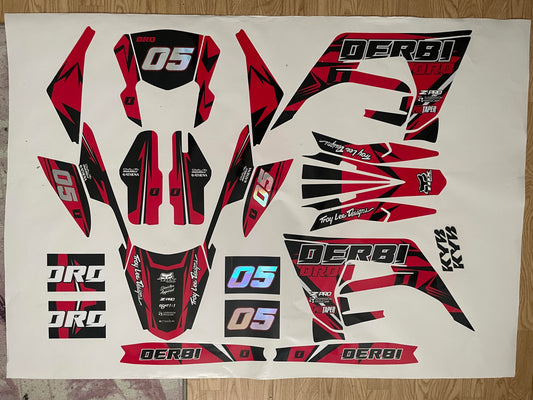 Derbi x-treme / Gilera Smt / RCR 2018-2021 (完成品ステッカーセット) 生産終了品。