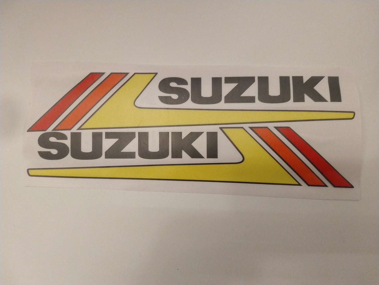 Suzuki PV 50 tankintarrat / tankin tarrat suzuki pv 50cc